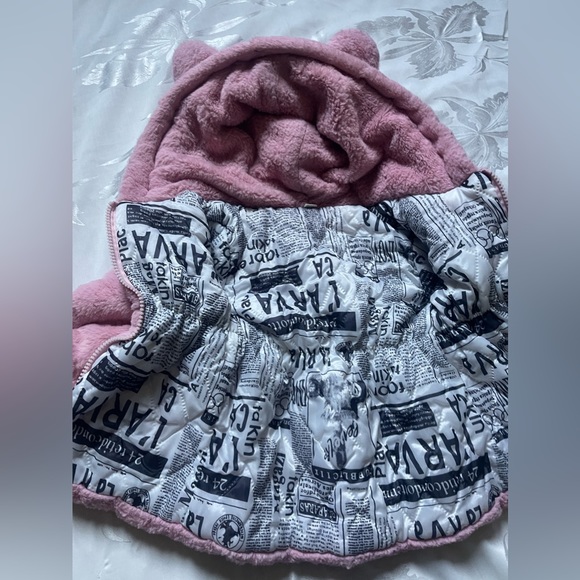 Girls 2T Faux Fur Pink Full Zip Hood Winter Coat
Warm Fluffy Dressy Toddler - Picture 5 of 5